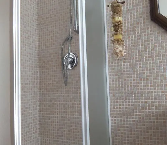 Due Per Due Gasthuis Sirolo